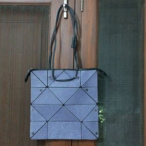 Shimmery geometric tote